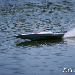  RC Boats